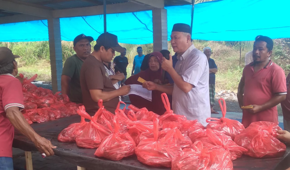 Jemaah Masjid Baiturahim Bangkinang Kota, Sembelih 6 Ekor Kerbau