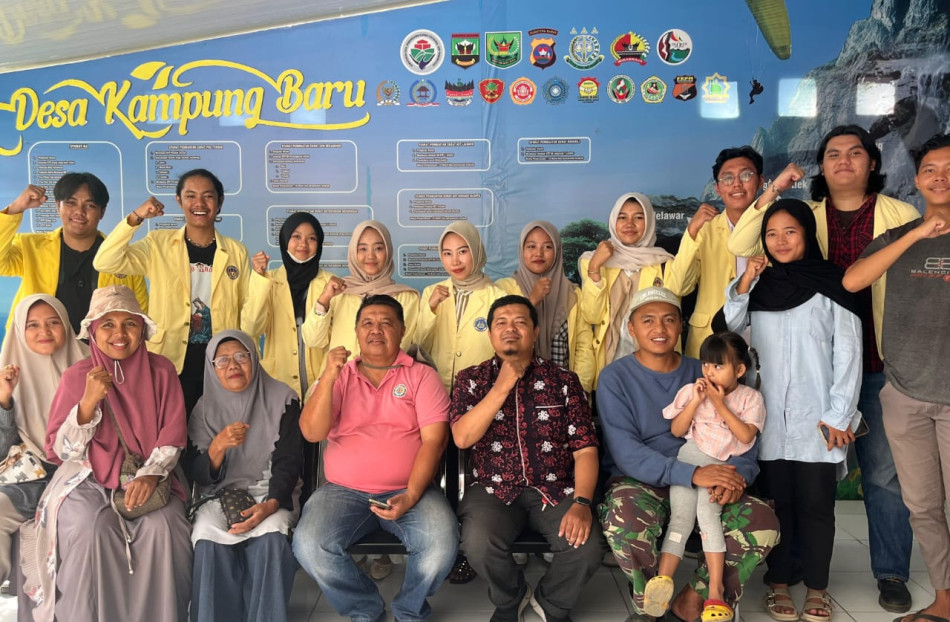 Mahasiswa UNP Padang KKN di Desa Kampung Baru