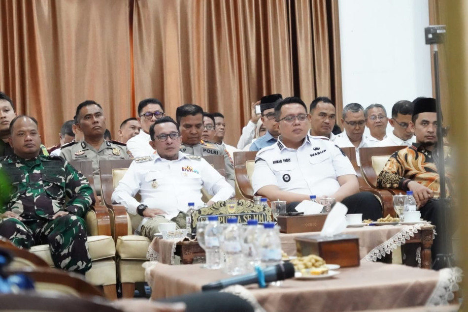 Logo HUT RI ke 80 Dilauching Presiden Disaksikan Bupati Eka Putra di Indo Jolito.