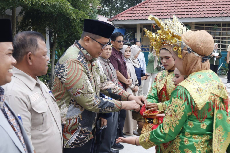 Ditemukan Mahasiswa UNP. Ahmad Fadly: Hewan Belang Endemik Harus Dilestarikan.