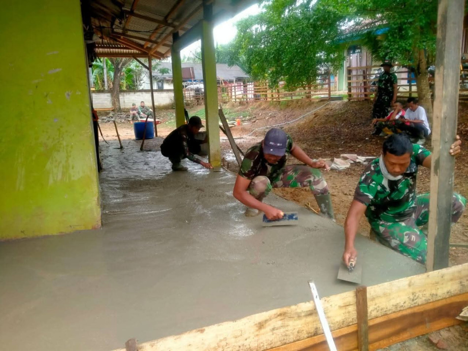 Satgas TMMD Kodim 0310/SS, Percantik Musala Al Muhajirin.
