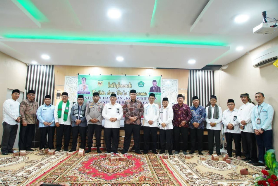 Negara Kurang Kondusif, Kankemenag Tanah Datar Laksanakan Istighosah Bersama.