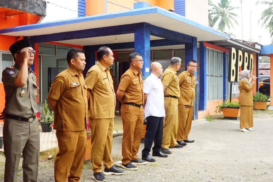 Apel Pagi ASN di Komplek Perkantoran Eks RSUD, Wabup Ajak Aparatur Tingkatkan Disiplin Kerja