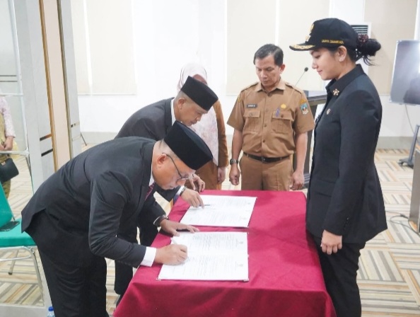 Bupati Annisa Lantik Jaksa Kejati Sebagai Kepala Inspektorat