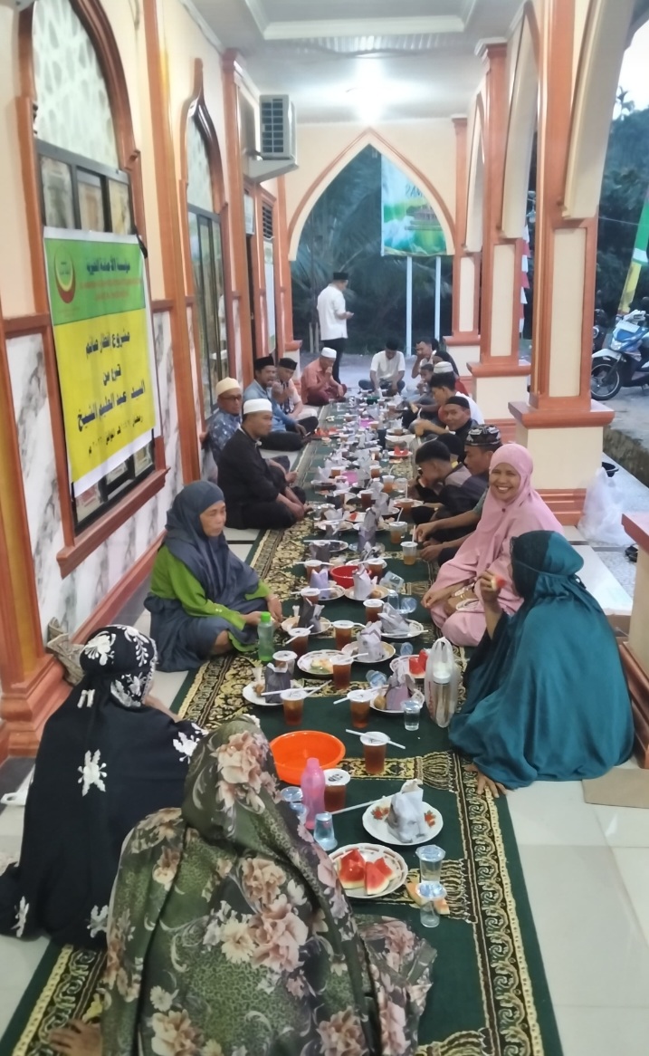 Disponsori Donatur Saudi Arabia, Jamaah Masjid Baiturrahim Gelar Buka Puasa Bersama 3 Hari